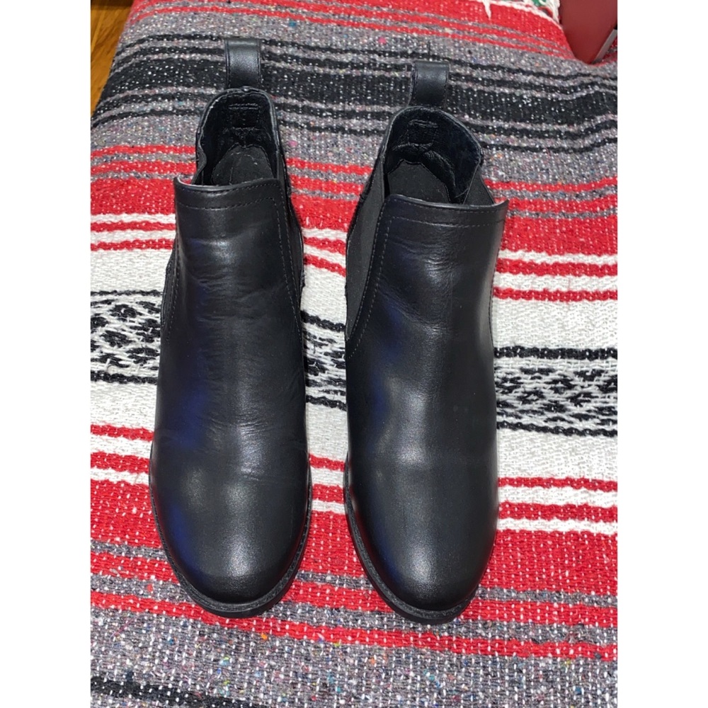 Black Dicey Steve Madden Ankle boots